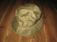 Ubrukt jakt- fiskelue militærfarge