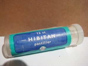 Sylynder i plast uten innhold, HIBITAN pastiller, 70 tallet.