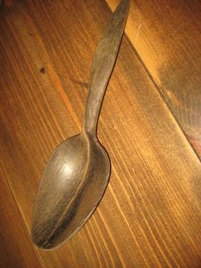 Gammel spiseskei i bein 20-30 tallet ca 20 cm lang