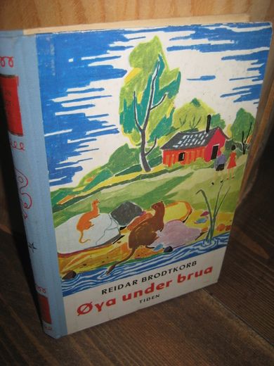 BRODTKORB: Øya under brua 1949