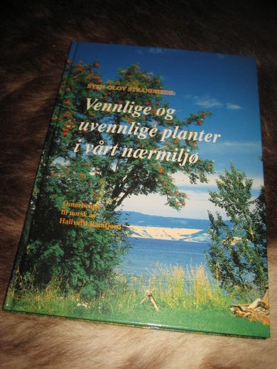 STRANDHEDE: Vennlige og uvennlige planter i vårt nærmiljø. 1997.