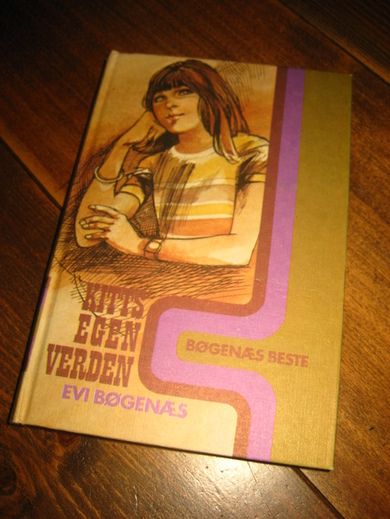 BØGENES EVI: KITTS EGEN VERDEN 1975