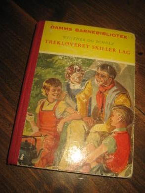 SCHULZ: TREKLØVERET SKILLER LAG Bok nr 22 1956