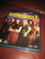 PITCH PERFECT 2 Blue Ray