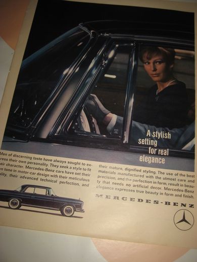 Reklameark fra 1962, ca 22*35 cm stort. MERCEDES BENZ.