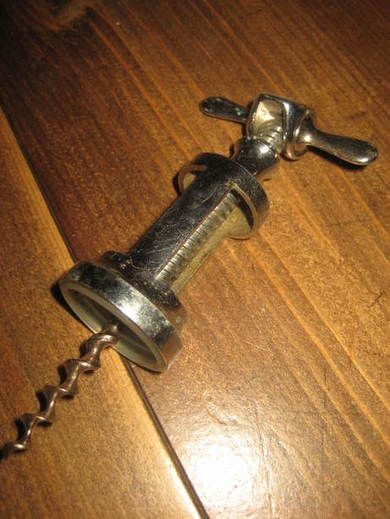 Solid og kraftig korkåpner 70-80 tallet