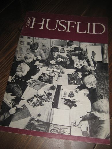 1971 nr 004 NORSK HUSFLID