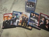 BOSTON LEGAL THE COMPLETE SERIES Teksta 27 CVD 15 ÅR