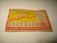 Forsida på eldre fyrstikkeske VIKING ASKIM GUMMIVAREFABRIK 60 tallet Dette er nr 2