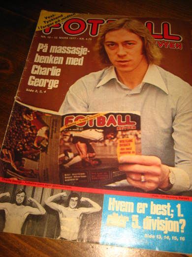 1977 nr 010 FOTBALL REVYEN