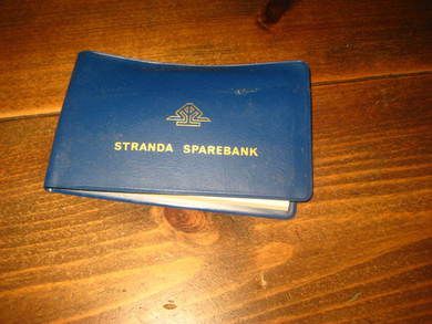 Notathefte fra STRANDA SPAREBANK, 80 tallet. 