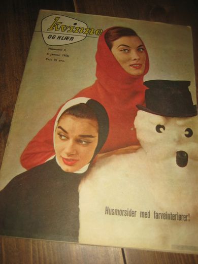 1958 nr 002 KVINNER og klær