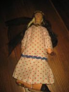 Gammel dokke ca 22 cm høg