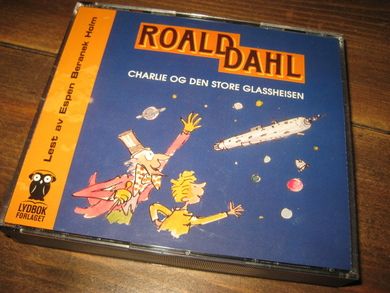 DAHL, ROALD: CHARLIE OG DEN STORE GLASSHESTEN. Barnebok lest av Espen Holm, 3 timer og 16 min. 