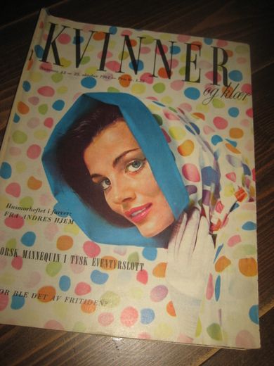 1961 nr 043 KVINNER og klær