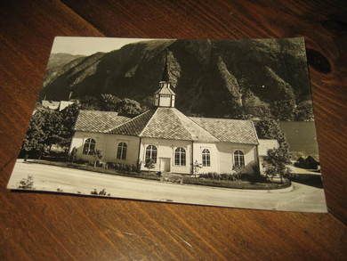 Ubrukt postkort Stranda Kirke gammelt?