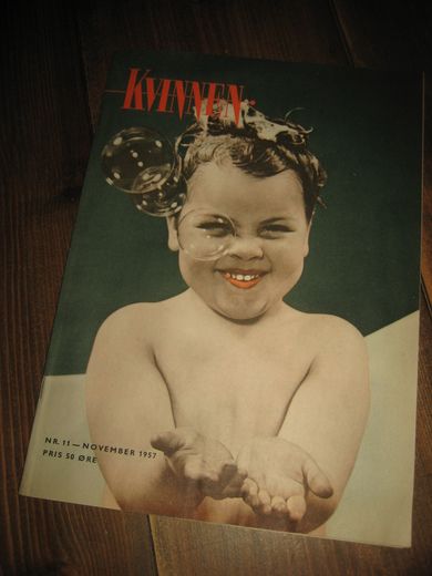 1957 NR 011 KVINNEN