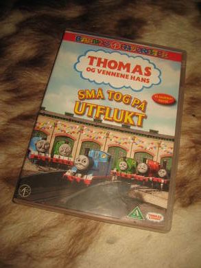THOMAS OG VENNENE HANS. SMÅ TOG PÅ UTFLUKT
