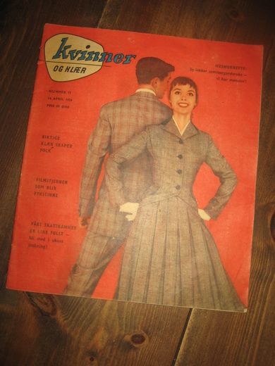 1956 nr 015 kvinner og klær