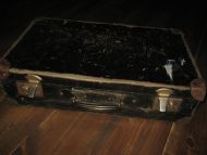 Eldre koffert 40 tallet Ca 60*37 cm stor ca 17 cm høg