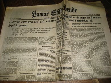 1945 nr 035 Hamar Stiftstidende