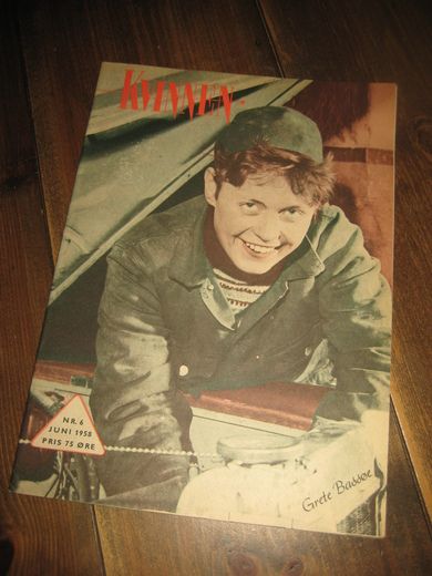 1958 NR 006 KVINNEN