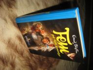 Blyton: Fem på nye eventyr. Bok nr 2, 2010.