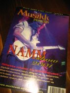 MUSIKK PRAKSIS, 2001,nr 001.
