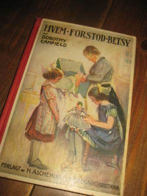 CANFIELD: HVEM - FORSTOD - BETSY 1924