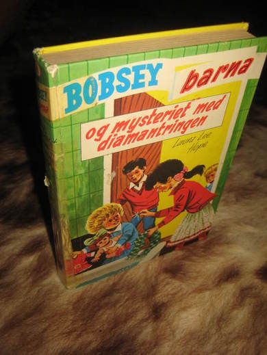HOPE: BOBSEY BARNA OG MYSTERIET MED DIAMANTRINGEN BOK NR 61