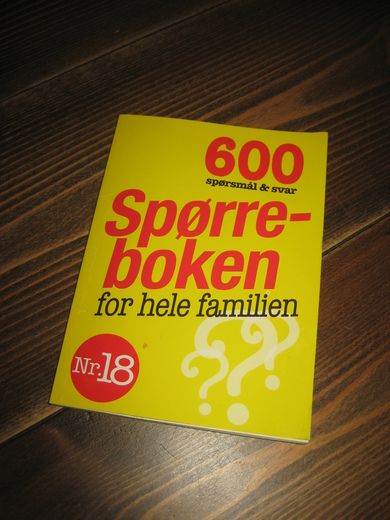SPØRREBOKEN FOR HELE FAMILIEN. 2009.