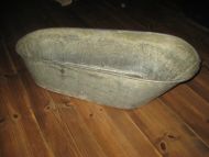 Gammel badestamp for barn, blikk, ca 85 cm lang. Spesiell!! 30-40 tallet. 