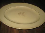 Rørstrand ovalt fat, ca 29 cm i diameter. 40-50 tallet.