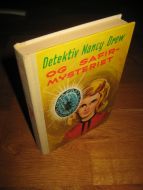 Keene: Detektiv Nancy Drew og SAFIR MYSTERIET Bok nr 46