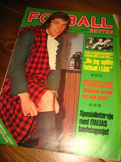 1977 nr 003 FOTBALL REVYEN