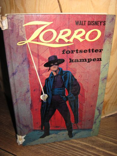 1961,nr 005, FRAZEE: ZORRO FORTSETTER KAMPEN. .