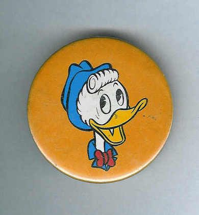 Eldre button med Disney motiv fetter Anton