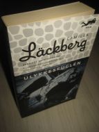 LACKEBERG CAMILLA: ULYKKESFUGLEN 2012