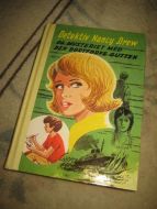 Keene: Detektiv Nancy Drew OG MYSTERIET MED DEN BORTFØRTE GUTTEN Bok nr 58