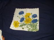 Serviett med blomstermotiv fra eldre samling