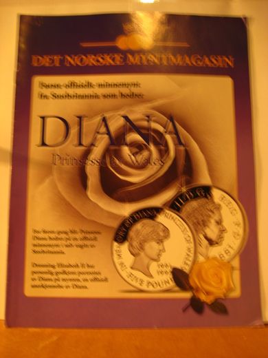 DIANA Prinsesse av Wales