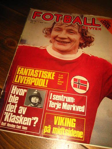 1977 nr 018 FOTBALL REVYEN