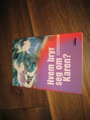 Lohans: Hvem bryr seg om Karen? 2002