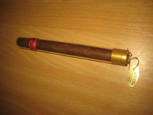 Ubrukt cigar i glasssylynder, PARTAGAS, HUMITUBE CRYSTAL, hand made, ca 18 cm lang.