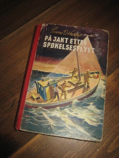 Huseby: PÅ JAKT ETTER SPØKELSESFLYET. 1952. 