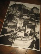 Bilde fra Ålesund på tidleg 1900 ca 21*30 cm stort pent i glass og ramme Dette er bilde nr 10