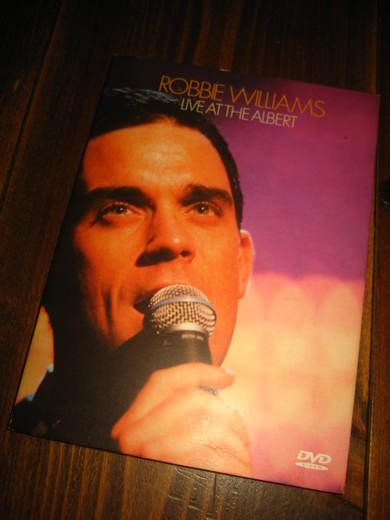 ROBBIE WILLIAMS LIVE AT THE ALBERT