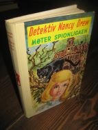 Keene: Detektiv Nancy Drew MØTER SPIONLIGAEN
