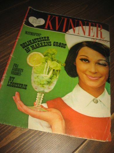 1966 nr 031 KVINNER OG KLÆR