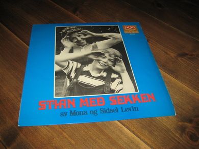 MONA OG SIDSEL LEVIN: STIAN MED SEKKEN 1971
